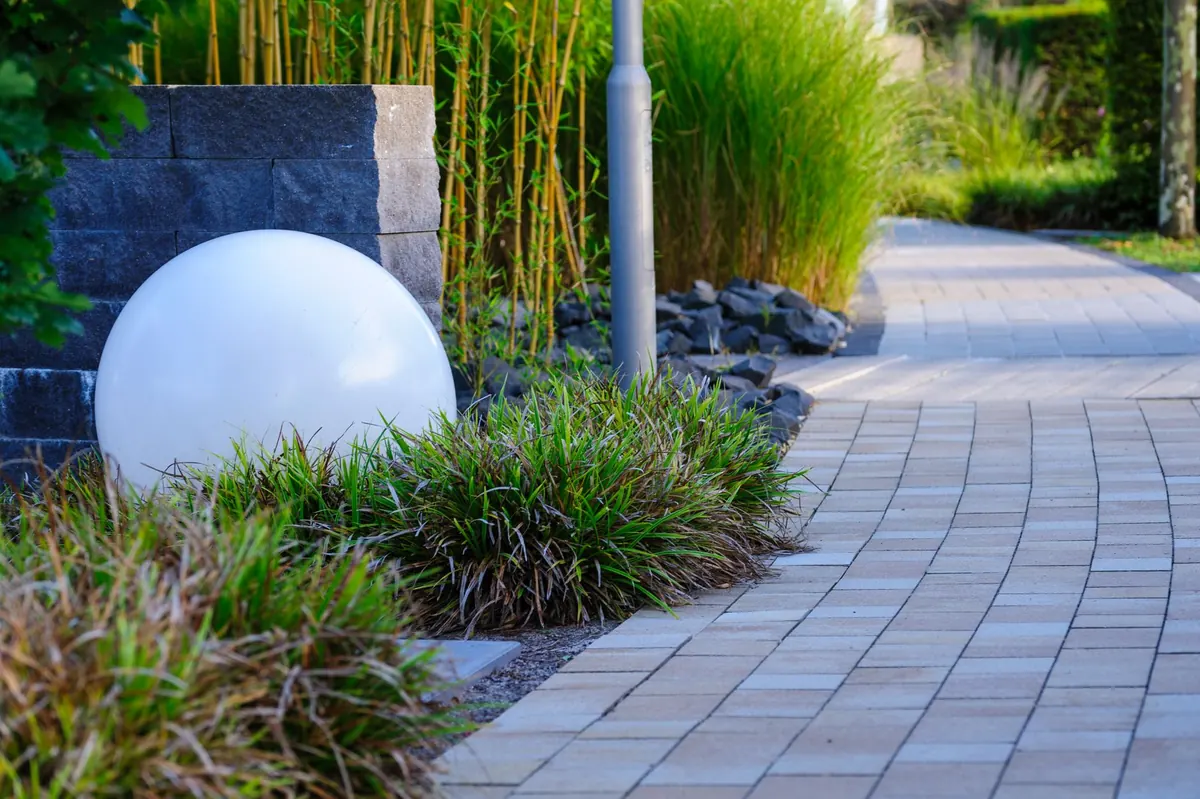 Outdoor Stone Paving Ideas for UK Gardens: A Seasonal Guide